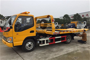 麦积哪里有拖车服务