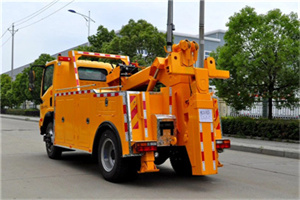 麦积高速路拖车费