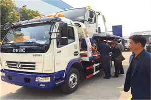 麦积汽车道路救援拖车价格